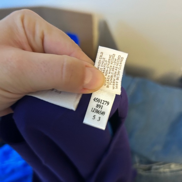 Chico’s Purple Blue Short Sleeve Popover Blouse - Picture 4 of 5